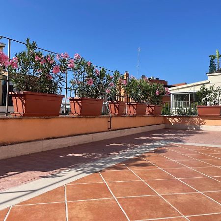 Little Aventino Bnb ローマ エクステリア 写真
