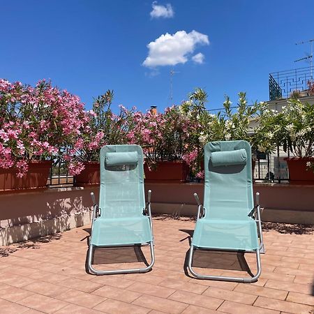 Little Aventino Bnb ローマ エクステリア 写真